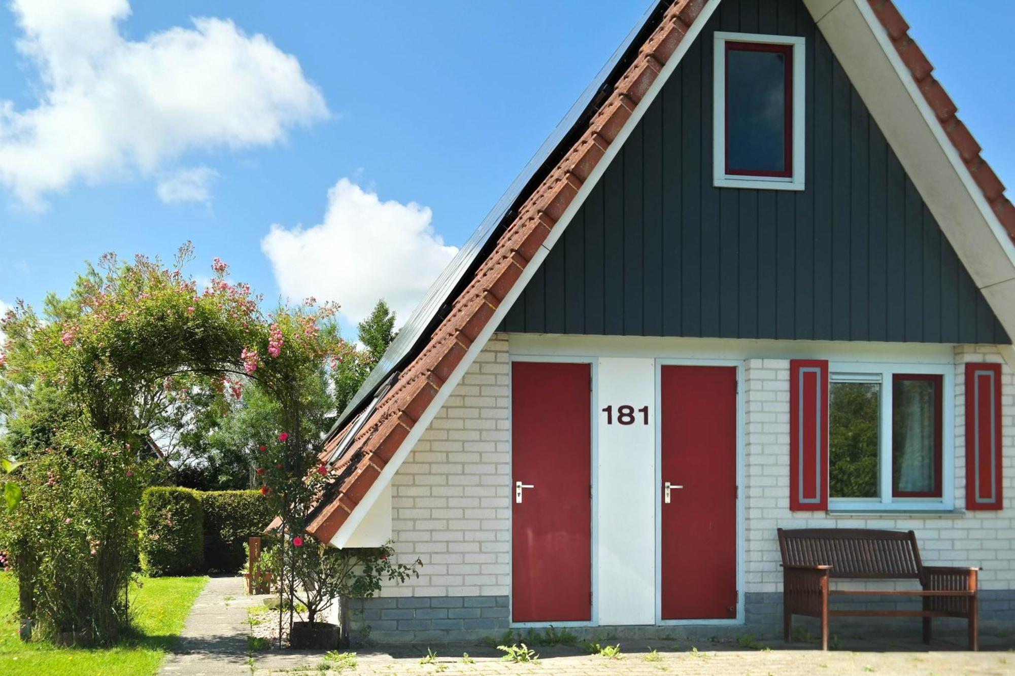 Urlaubsruhe 6 Pers Holiday Home W Terrace Close To National Park Lauwersmeer Anjum Екстер'єр фото